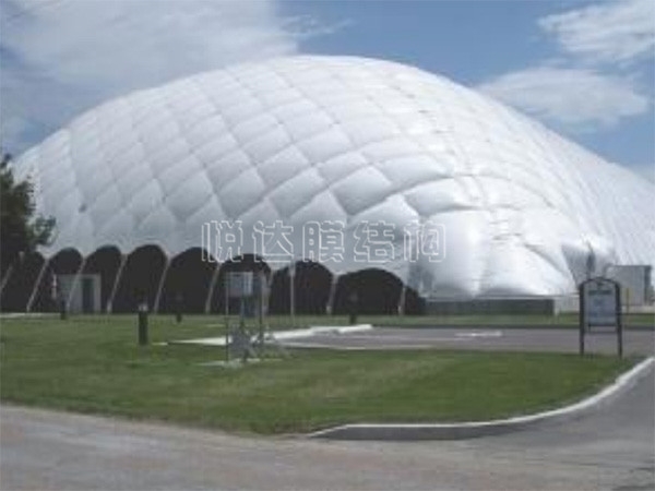 充气式煤棚